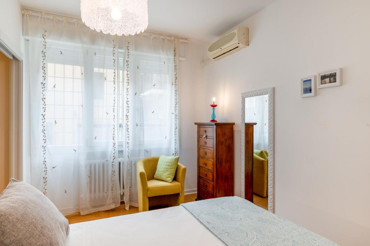 Galleria Eremitani Exclusive Elegant Apartment Padova Exterior photo